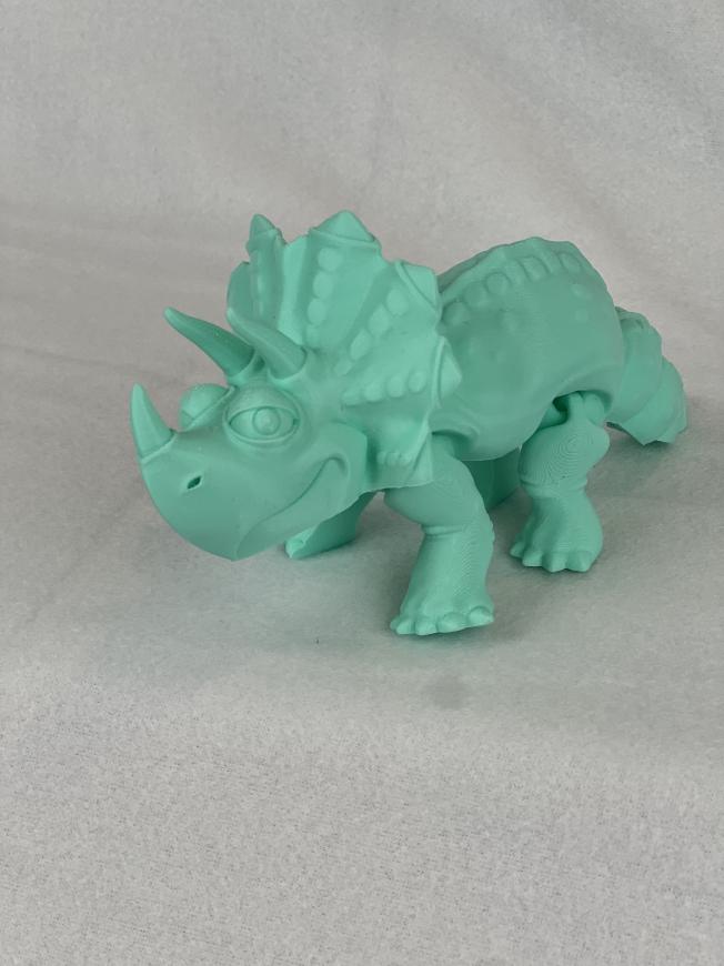 Articulated Triceratops Toy | Durable PLA+ Material | Bobble Head, Wiggling Tail, and Moving Legs | Chibi Style | Vibrant Colors